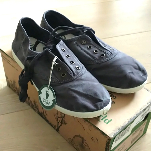Natural World Eco Friendly shoes - Picture 2 of 6